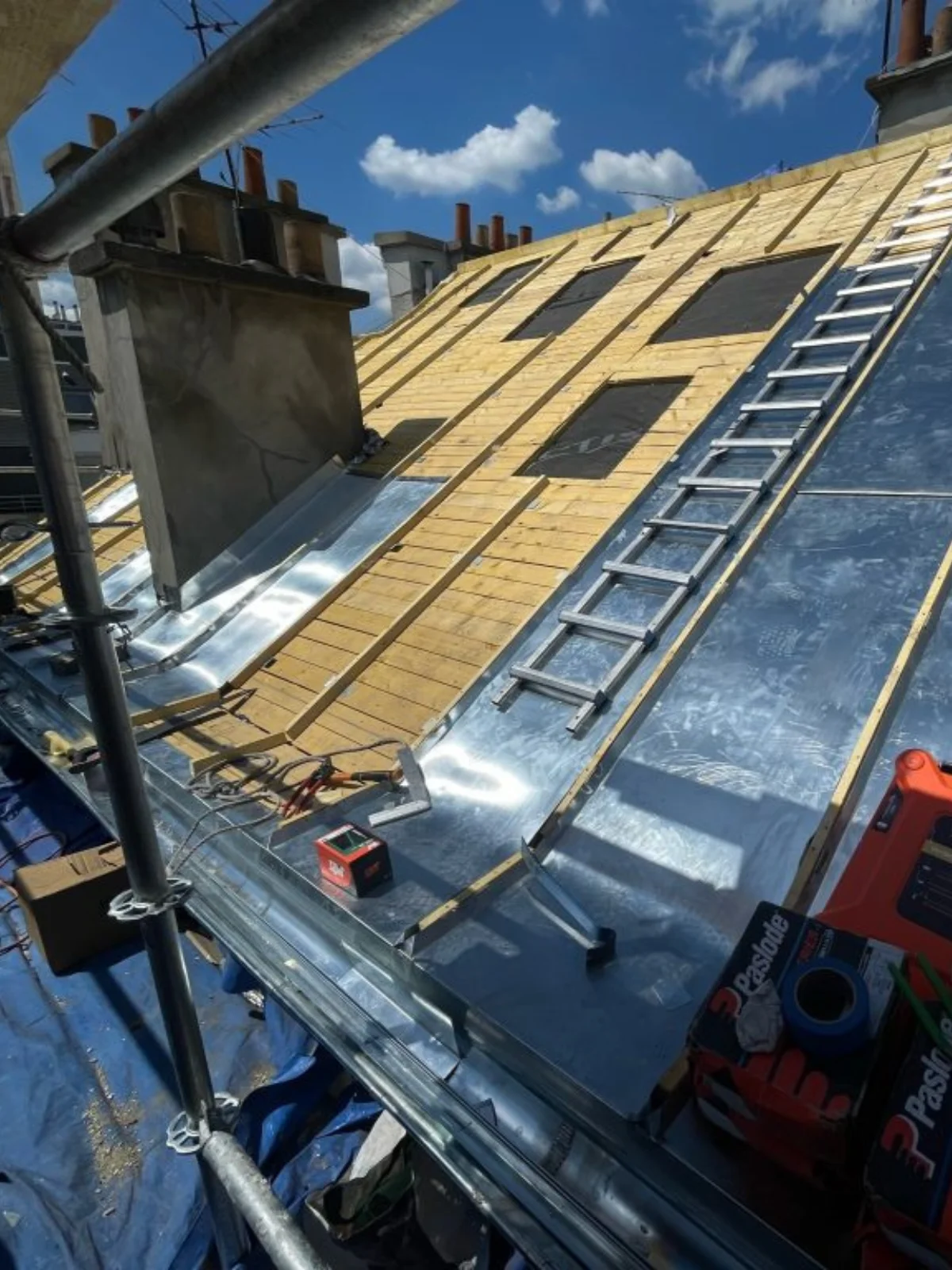 Réfection toiture zinc Paris 75