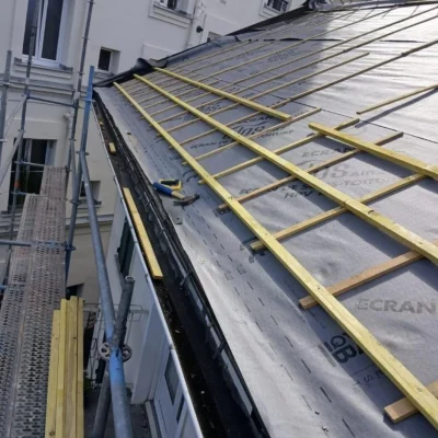 Rénovation toiture tuiles Paris 75